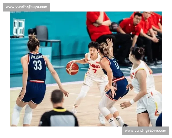 关键传球的艺术与战略分析如何提升球队进攻效率和协作默契